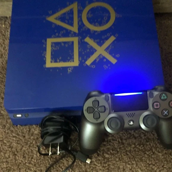 PlayStation 4 + Games